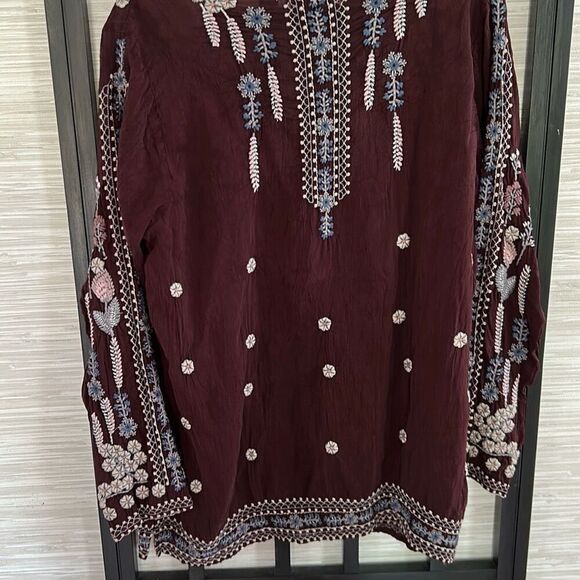Johnny Was burgundy embroidered blouse BoHo chic Size m￼ - Picture 6 of 6